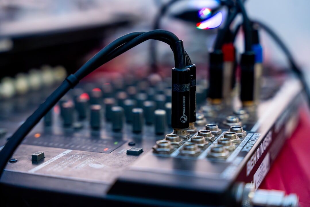Gestion prolija de cables de audio en rack